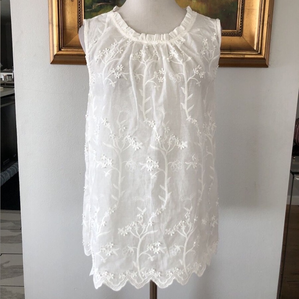 Anthropologie Kindred White Embroidered Sleeveless Blouse